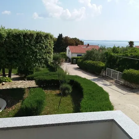 Holiday Bujas - Apartman Apartament *